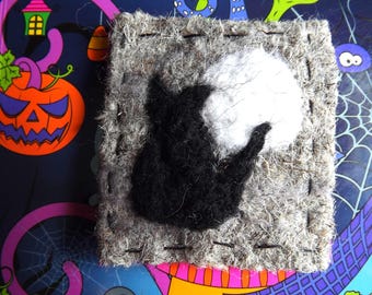 Needle Felted Halloween brooch, black cat in the moonlight brooch.