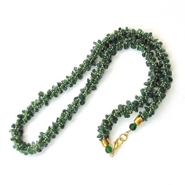 Beaded crochet necklace with aventurine