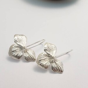 Hydrangea Flower earrings in Sterling Silver for women, Brelokz image 2