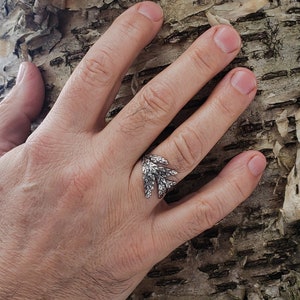 Cedar branch ring in bronze image 7