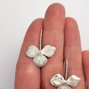 Hydrangea Flower earrings in Sterling Silver for women, Brelokz image 6