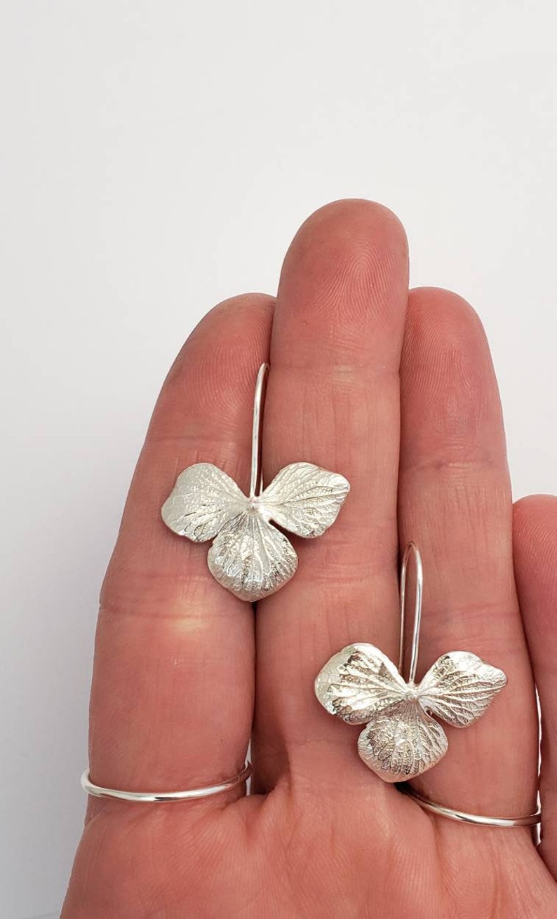 Hydrangea Flower earrings in Sterling Silver for women, Brelokz image 6