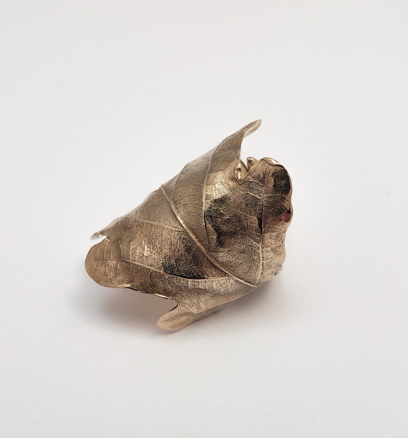 Bronze Oak Leaf Ring, Botanical Jewelry, Nature Ring, Nature Jewelry, Statement ring, Woodland inspiration, Gold jewelry, Gold ring image 5