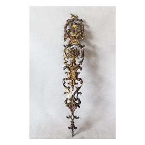 Tall antique French Neoclassical Regency bronze ornament decoration gilded, embellishment salvage chateau 19th century