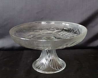 Large vintage Art Deco clear glass stand, cake stand, fruit stand, Dessert pedestal platter, pressed glass embossed pattern, centerpiece