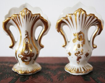 Two miniature antique Vieux Paris porcelain vases, Louis Philippe cornet vase, bridal vase, white glaze, gild decor, wedding vase, twin vase