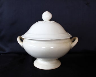Large antique ceramic Petrus Regout soup bowl, tureen, serving bowl, Maastricht Holland, country farmhouse kitchen, acorn ironstone