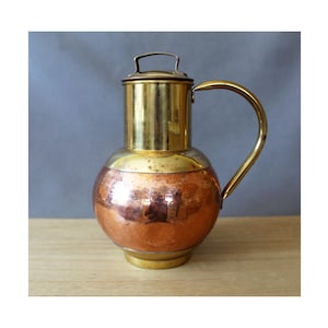 Vintage hammered copper and brass pitcher, two tone jug,  country home rustic decor kitchenware, Belgium Dinant Mecap, garden decor, lid top