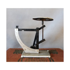 Vintage French AP Paris postal scale, letter scale, metal scale, 250 grams, Pendulum, Light Weighing Scales, desk top display