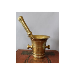Antique heavy bronze brass mortar and pestle, 2.8 kilos, Apothecary, pharmacy, kitchen accessory, medicine, spices, solid brass