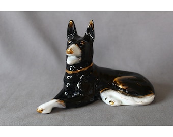 ユベール・ベケ クアレニョン 大型犬置物 - H. ベケ ベルギー ラスター