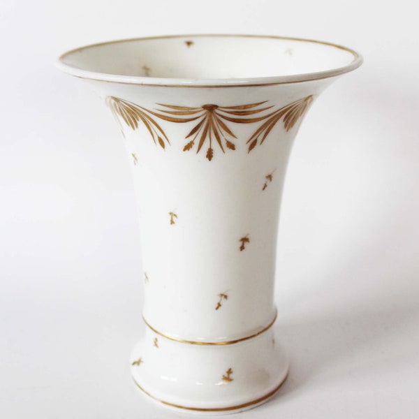 Vintage porcelain vase, tulip vase, trumpet vase, Herend style, Empire Regency design, gold accents and rims, handpainted