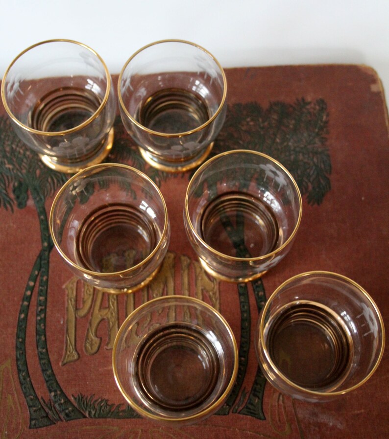 6 Art Deco French liquor glasses, small glasses, cordial glasses, bistro chic France, barware, gold rim, etched design, hand decorated image 9
