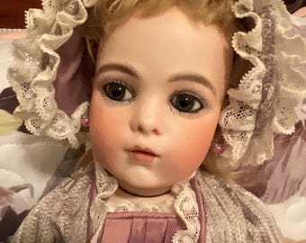 Antique Original Bru Jne 5 with Bru Shoes