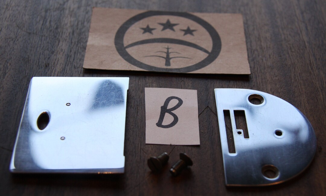 Singer Sewing Machine Bobbin Slide and Needle Throat Plates Etsy