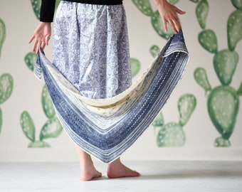 Fleūr de mai | Crochet shawl PATTERN #69 by Mëlie