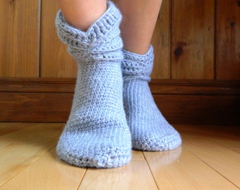 Instant download - PDF crochet pattern - Women crochet socks (all sizes) # 33