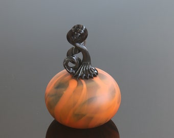 Stunning Gothic Black & Orange Hand Blown Glass Pumpkin G121