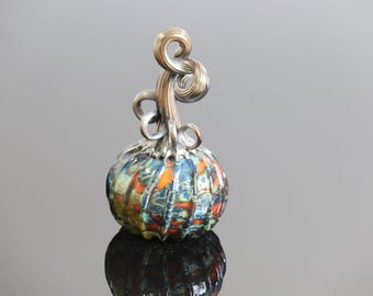 Amazing Hand Blown Glass Pumpkin I324
