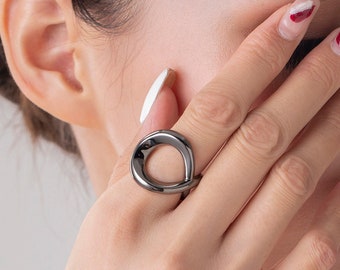 Open circle ring-Black statement ring women-Big chunky ring-Plain thick silver ring-Couples promise ring for her-Karma ring infinity-Trendy