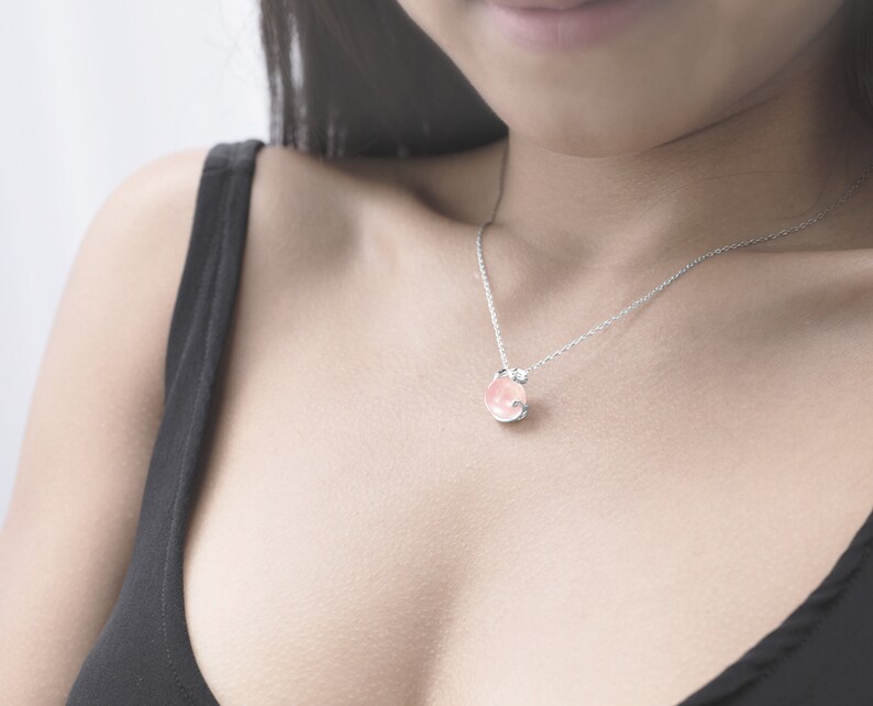 Rose quartz necklace in 925 silver Rose quartz jewelry in sterling silver. Pink gemstone pendant for women October birthstone necklace