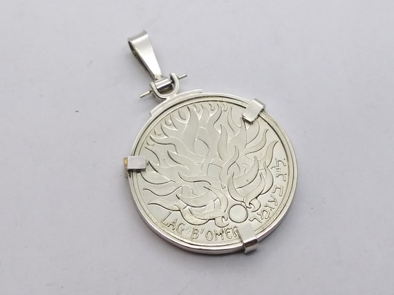 Silver coin best sale bezel