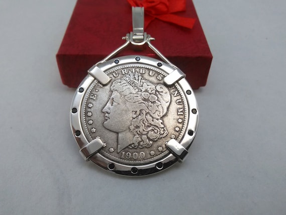Coin bezel deals
