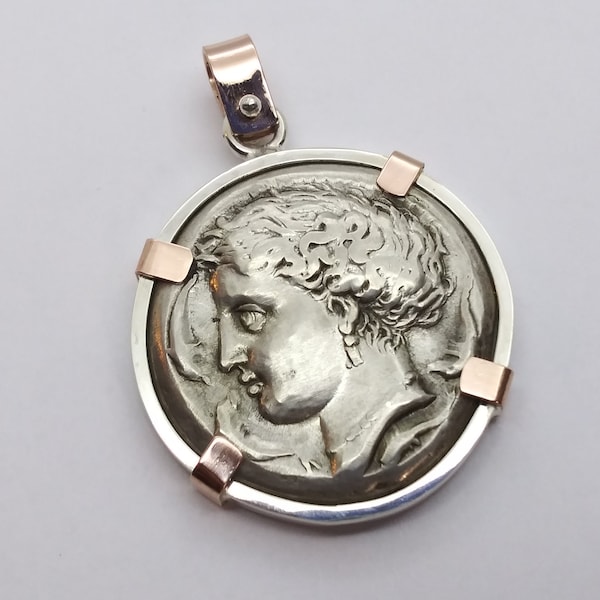 Sterling silver and Copper coin Bezel, For 32mm x 3mm coin Size,