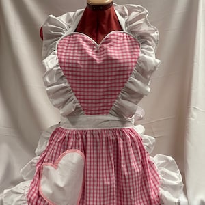 Retro Vintage 50s Style Full Apron / Pinny with Heart Shaped Top and Pocket - Pink and White Gingham with White Trim