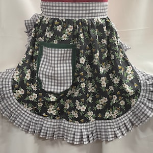 Retro Vintage 50s Style Half Apron / Pinny - Grey Floral with Grey & White Gingham Trim