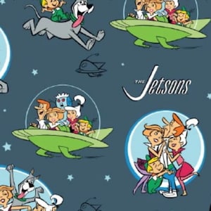 Pode incluir: Um fundo azul com um padrão repetido da família Jetson em seu disco voador. O texto "The Jetsons" está em letras brancas sobre um fundo azul. A família está em um estilo de desenho animado e inclui George, Jane, Judy, Elroy, Astro e Rosie.