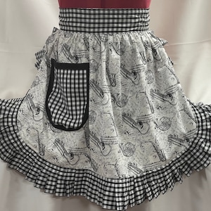 Retro Vintage 50s Style Half Apron / Pinny - Musical On Cream With Gingham Trim