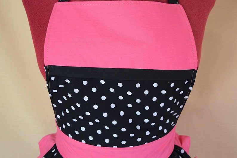 Black /& White Polka Dot with Pink Trim Retro Vintage 50s Style Full Apron Pinny