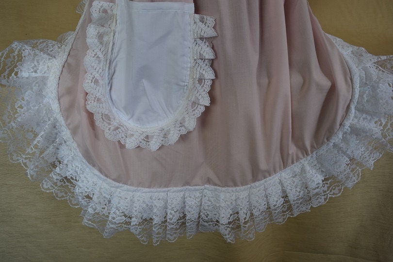 Retro Vintage 50s Style Full Apron / Pinny - Baby Pink & White