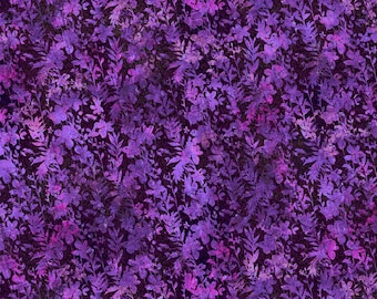 Könnte beinhalten: Ein nahtloses Muster mit einem dunkelvioletten Hintergrund und einem sich wiederholenden Muster aus violetten Blumen und Blättern.