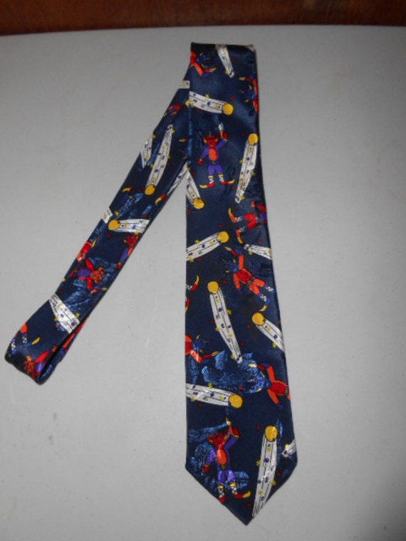 Planets and shooting stars Tie