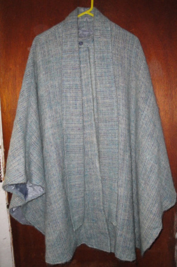 Womens Vintage Avoca Handweavers Cape Ireland Blue