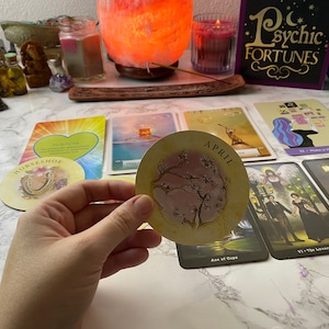 Message from Archangel Michael. Channeled message with tarot and oracle. Reading with archangel Michael