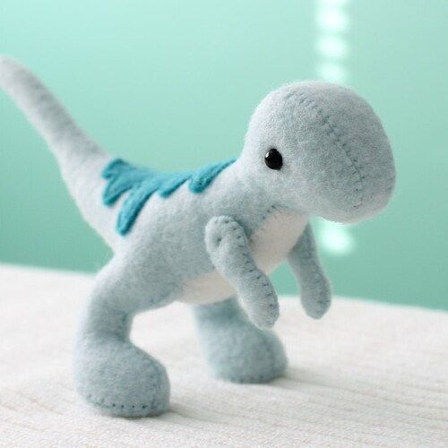 disney minnie mouse collectible mini figures