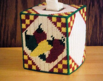 Chili Pepper Tissue Box Cover in plastic Canvas, Great Décor for Your Kitchen, Made To Order.