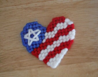 Plastic Canvas Patriotic Heart Magnet Fridge Decor