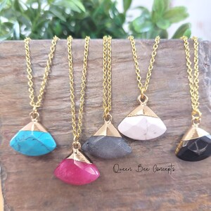 Handmade Fan Natural Stone Necklace - 20 inch Gold Chain