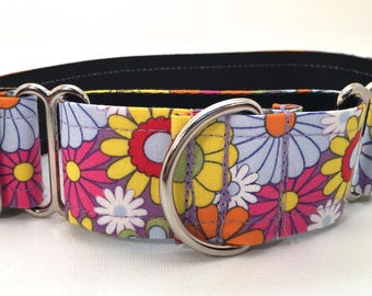 Daisy Martingale Dog Collar or Buckle Dog Collar or Buckle Mart or Chain Martingale, Daisies in Lavender