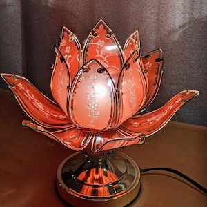 Pink etched glass Lotus Flower Touch on 3 brightness table lamp vintage styled with ceramic ornament