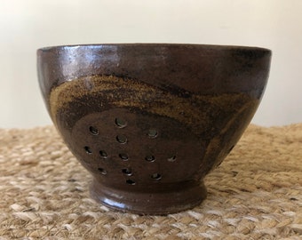 Ceramic Tenmoku Berry Bowl| Ceramic Pottery Colander |Strainer | Sumi-e Surface| Homeware | Kitchen ware