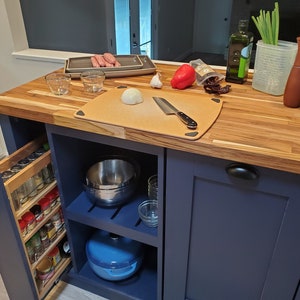 Kitchen Island, Butcher Block Kitchen Island w/Option for Seating, Food Prep, Spice Rack "Berdel"