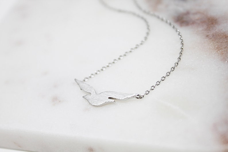 Tiny Gold Seagull Charm Necklace . Simple and Modern Necklace - Etsy