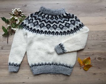 Pull online islandais authentique