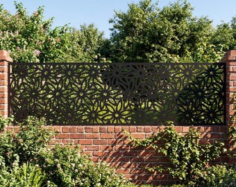 Custom Metal Privacy Panel: Outdoor Fence Topper & Backyard Privacy Screen