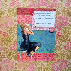 Tarjeta retro de celebración de logros para damas: felicitaciones para una mujer exitosa por su ascenso